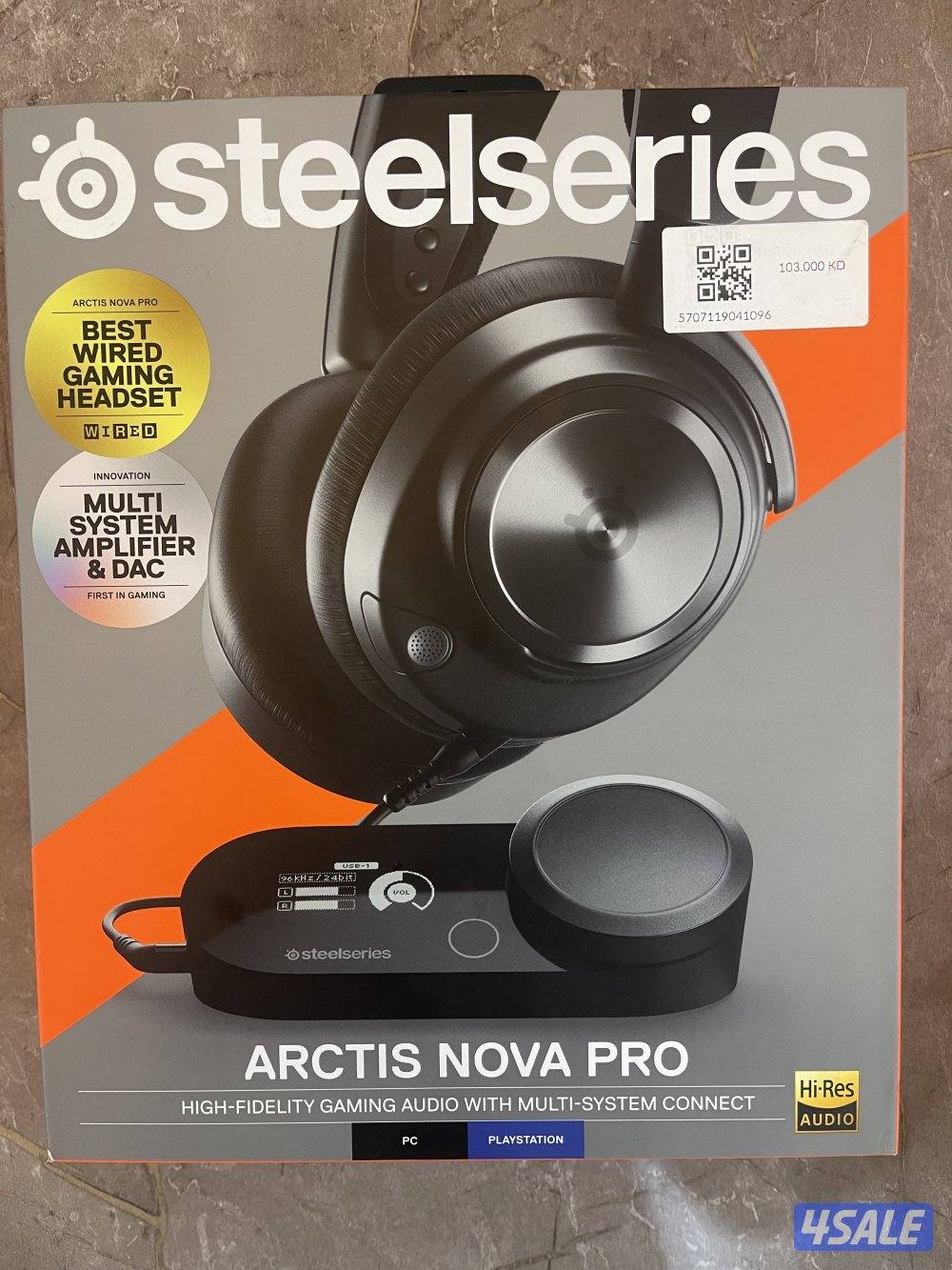 سماعه Steelseries شبه جديده بالكرتون0