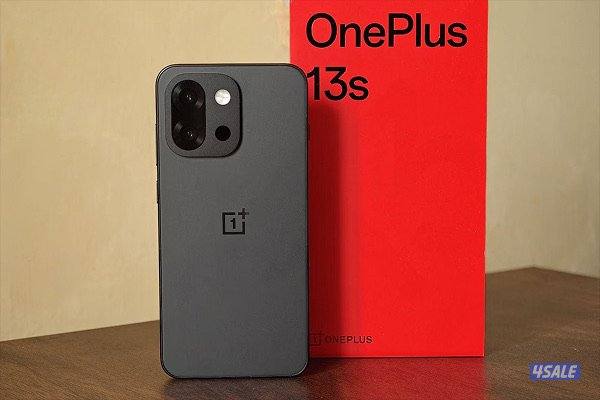 للبيع oneplus 13s 512 giga جلوبال بحالة الجديد الشاحن غير مستخدم0