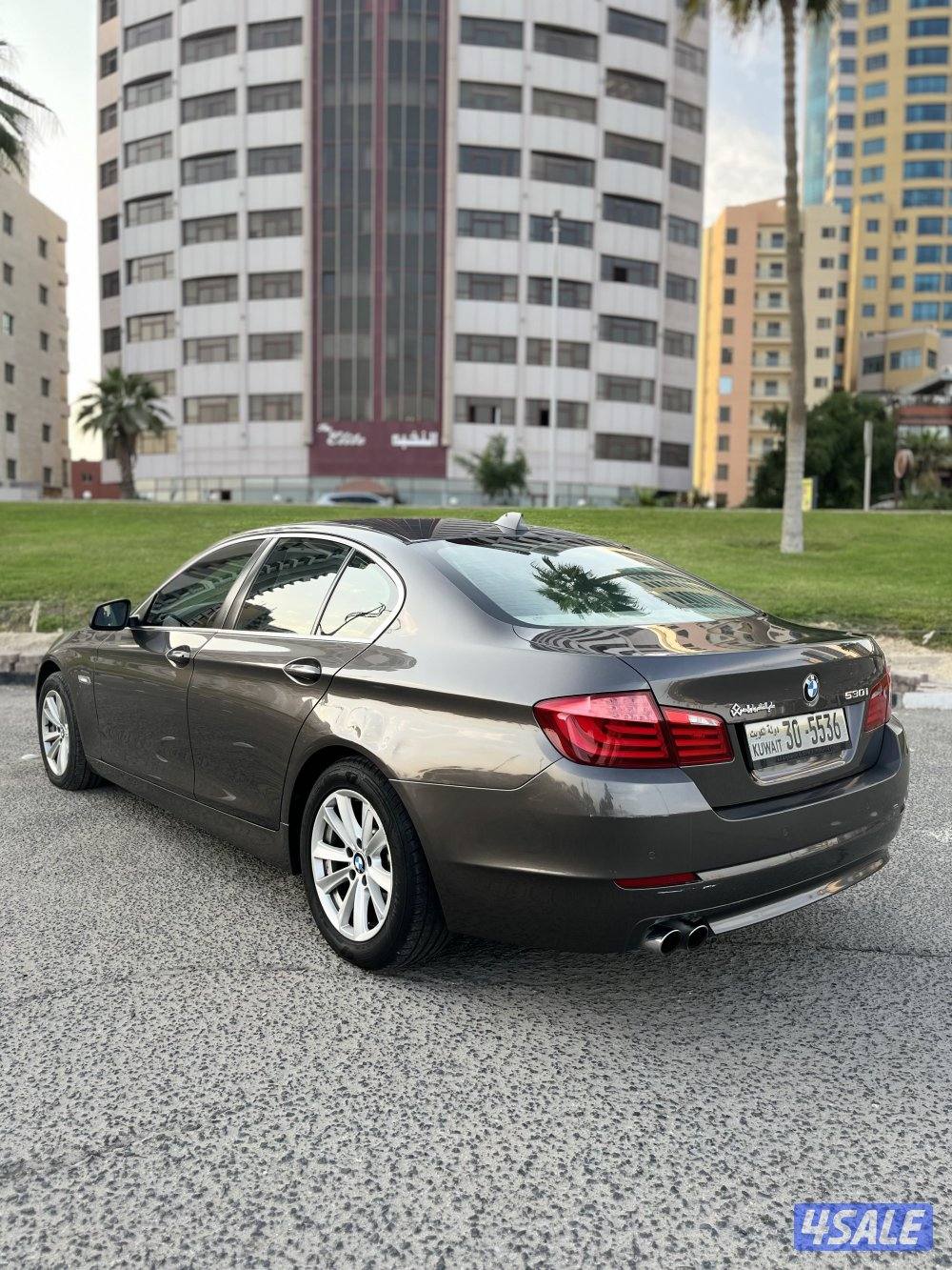 بي ام 530i موديل 2013 صبغ وكاله كامل المواصفات مفتاحين وكاله شرط الفحص3