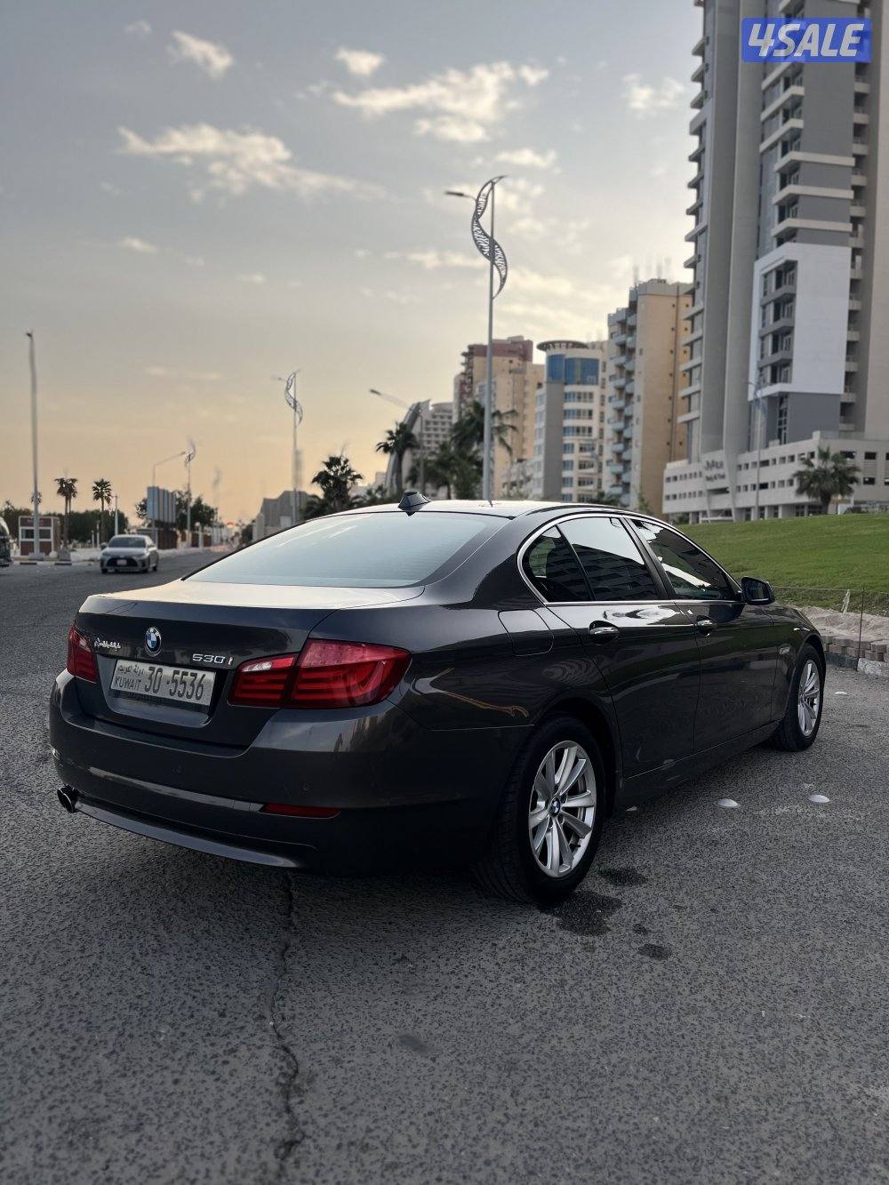 بي ام 530i موديل 2013 صبغ وكاله كامل المواصفات مفتاحين وكاله شرط الفحص4