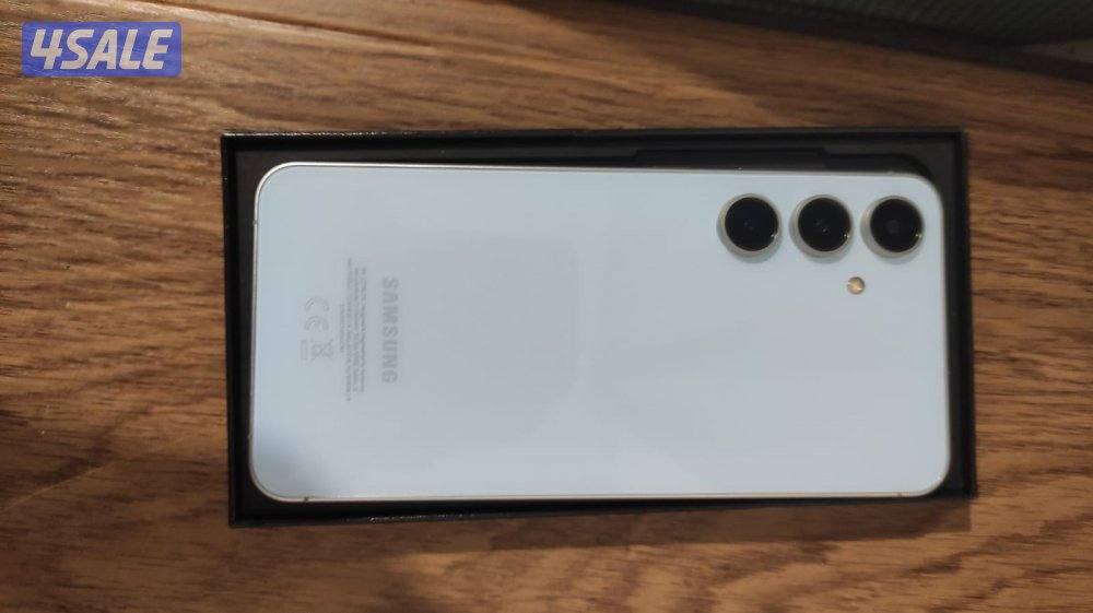 Samsung Galaxy S24 FE for sale0