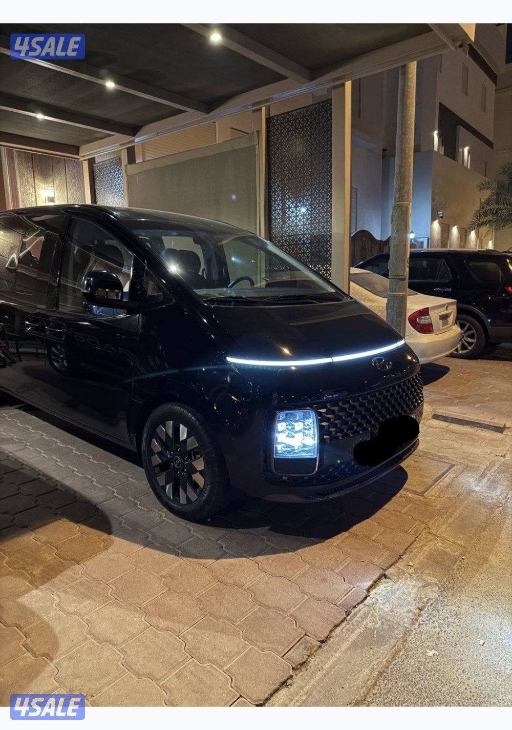 هيونداي ستاريا عداد (١٠)الف فقط4