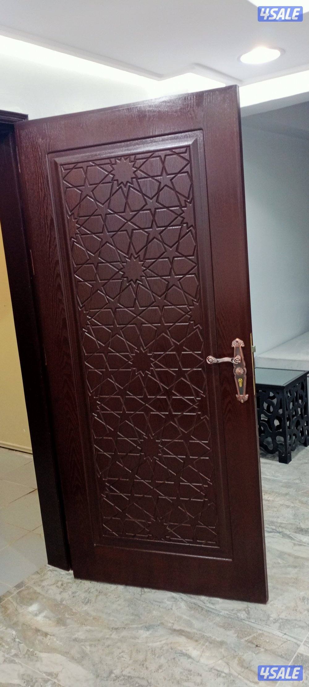 ر في الكويت نقوم بتركيب وتصليحالأبواب والدواليب بجودة عالية وخدمةسريعة1