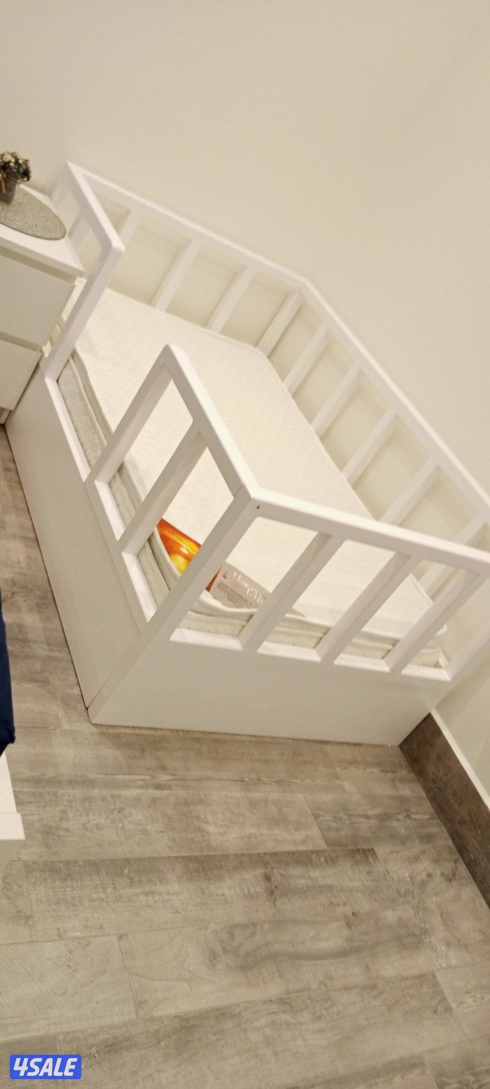 ر في الكويت نقوم بتركيب وتصليحالأبواب والدواليب بجودة عالية وخدمةسريعة4