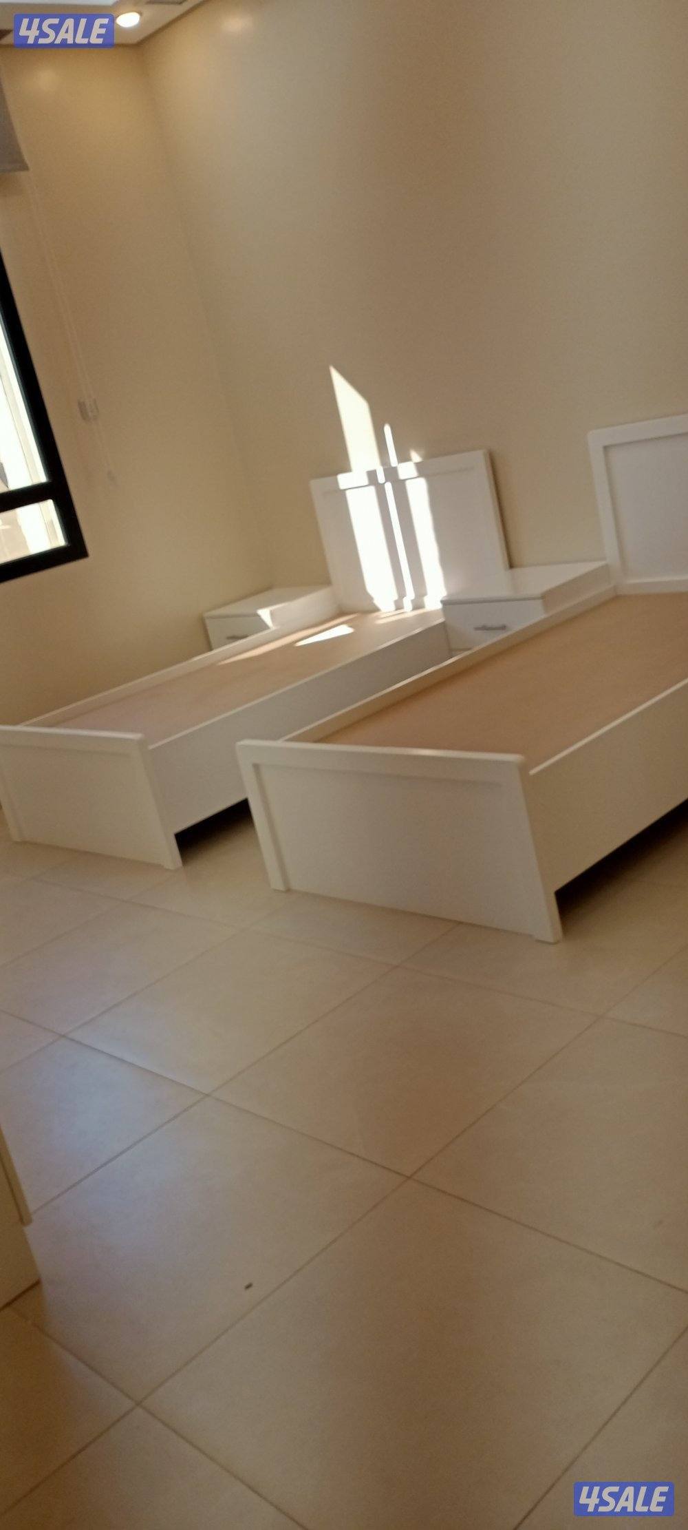 ر في الكويت نقوم بتركيب وتصليحالأبواب والدواليب بجودة عالية وخدمةسريعة11