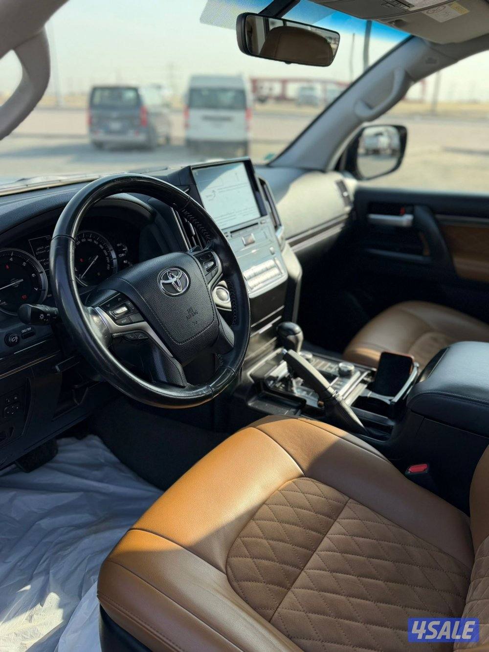 لاندكروزر تورنق 2021 أعلى فئة وارد الوكالة سيرفس وكالة4