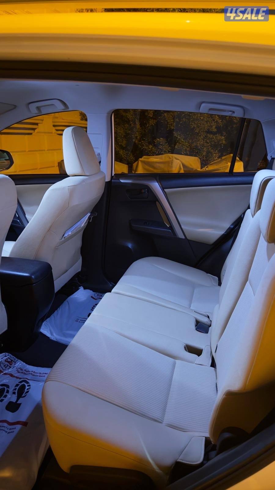 راف 4 شرط الفحص مكينه و قير وشاصي وورقة الفحص موحودة بالصور.6