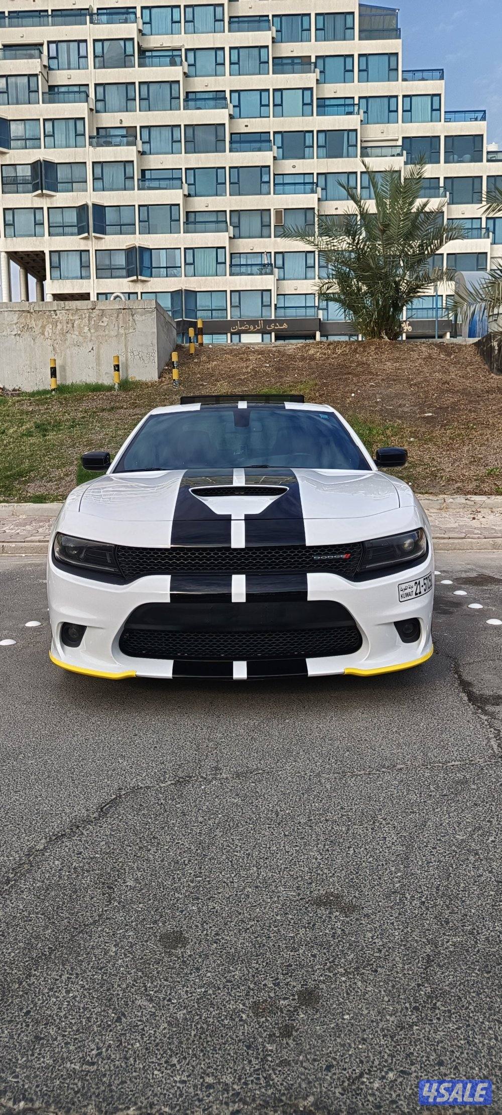 CHARGER GT,super clean,day use,full options,perfect driving experience0