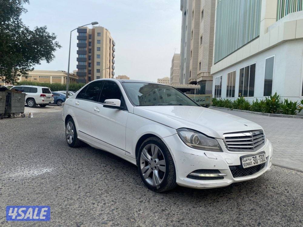 للبيع مرسيدس C300 عداد 2712