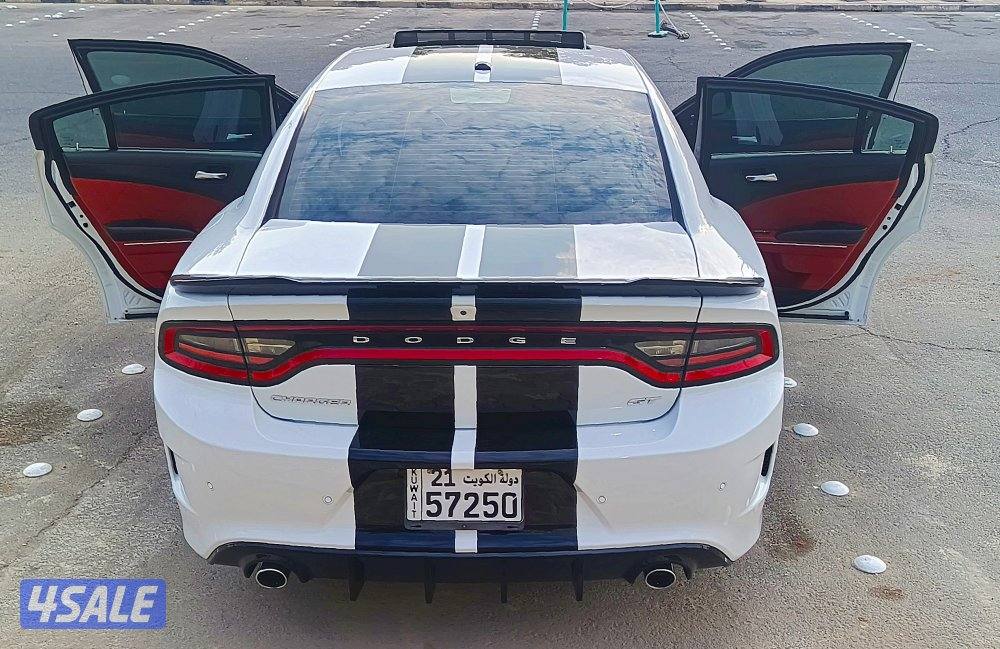 CHARGER GT,super clean,day use,full options,perfect driving experience11