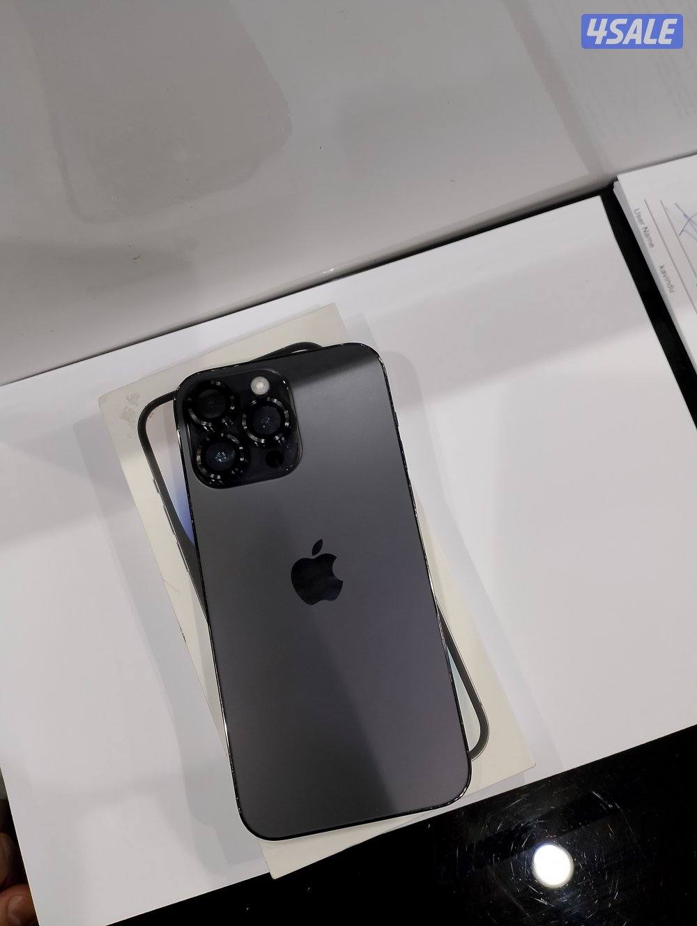 ايفون 14 برو ماكس 2560