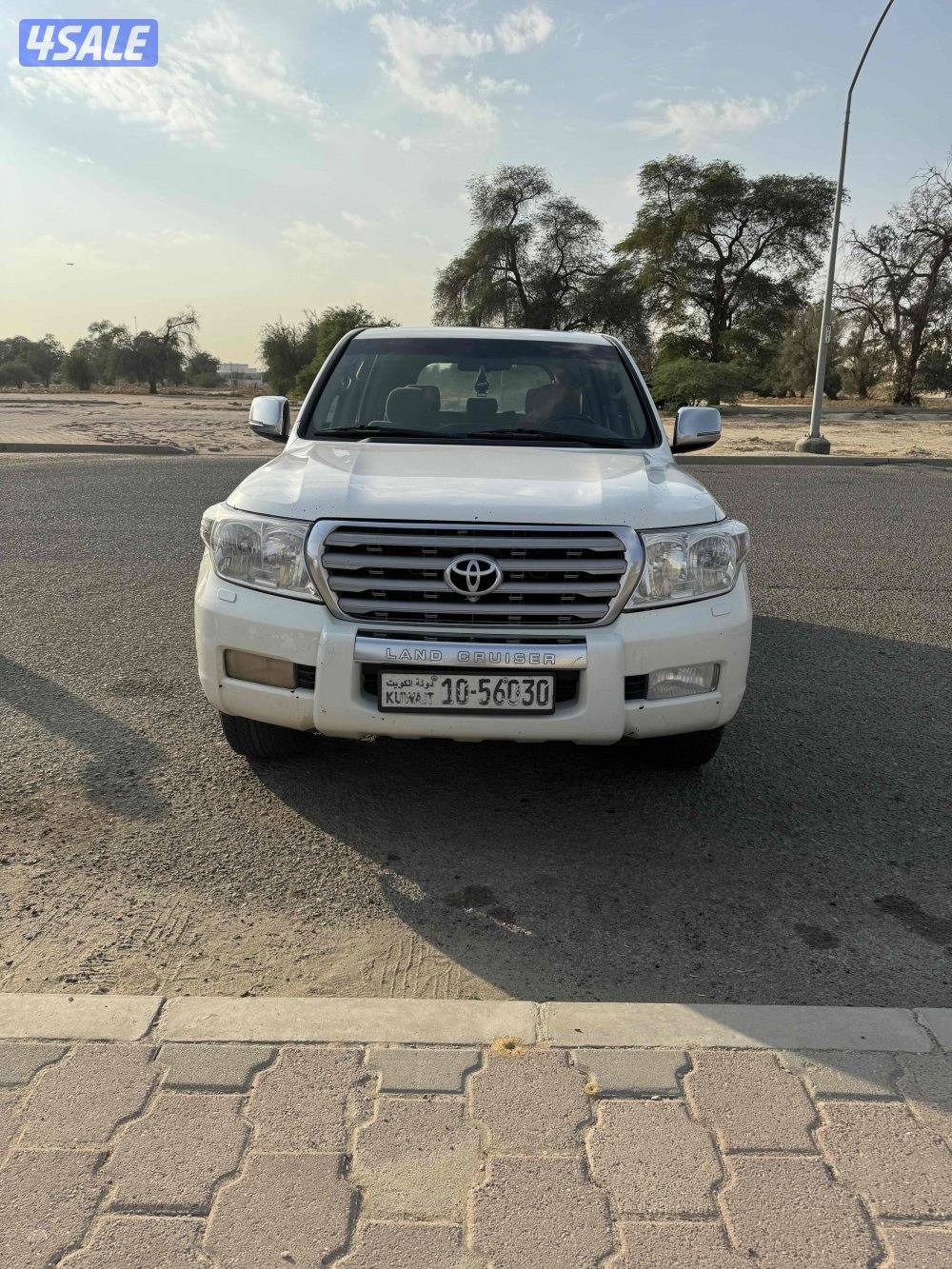 للبيع لاند كروزر صبغ الوكالة شرط الفحص قير ومكينة وشاصي غسيل انوار4