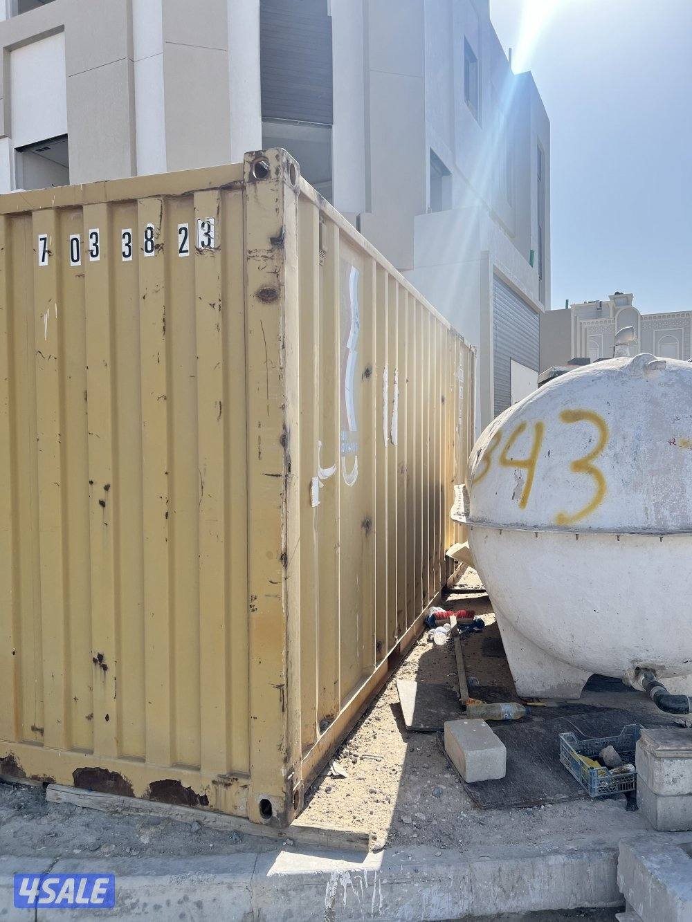 للبيع كونتنر20 قدم نظيف0