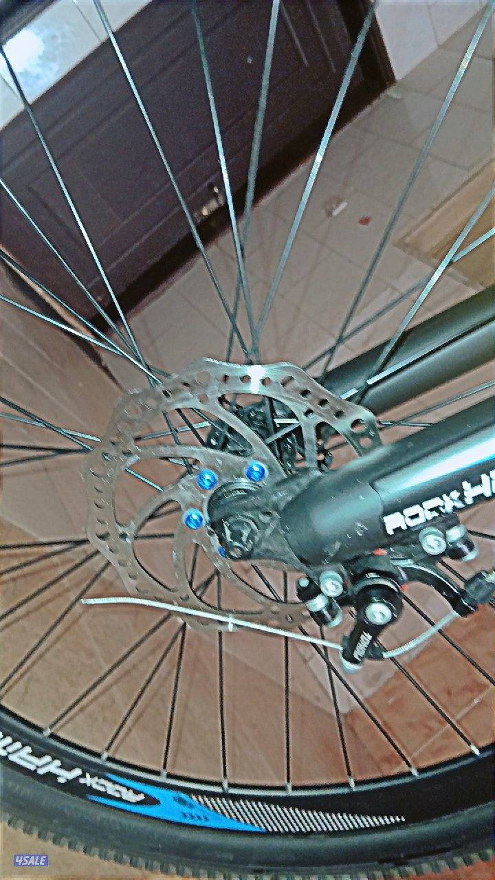 nest and clean full new only 1 month use blue and black colour8