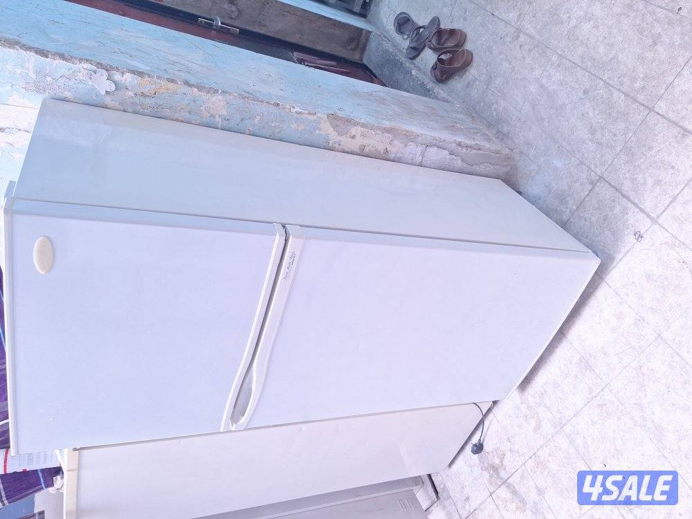 نبيع جميع انواع الثلاجات والطباخات مع التوصيل والكفاله13