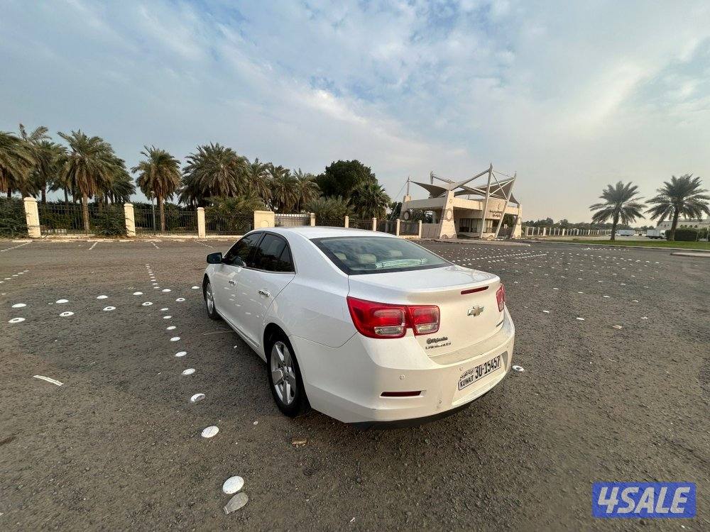 شفر ماليبو موديل ٢٠١٣ نظيف جدا5