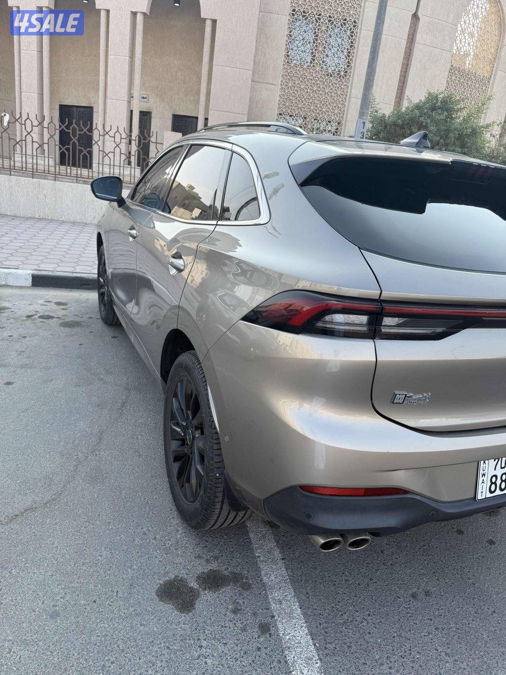 للبيع حسب فورتنج T5 EVO موديل 2023 عداد 55الف كامل المواصفات2