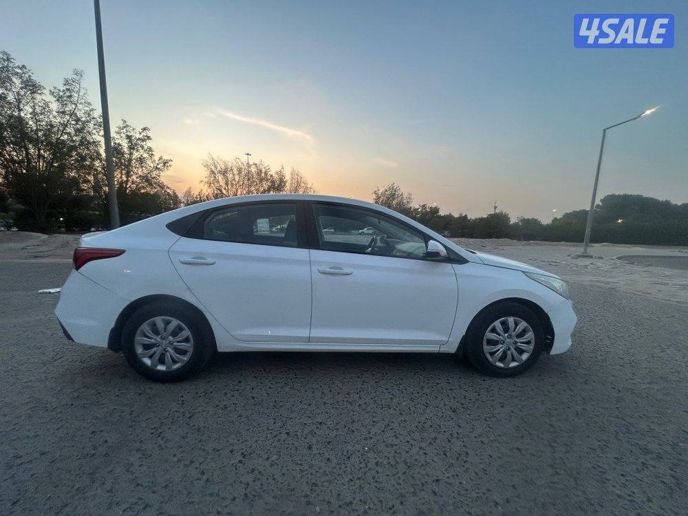 هونداي اكسنت ٢٠١٩ بحالة الوكاله0