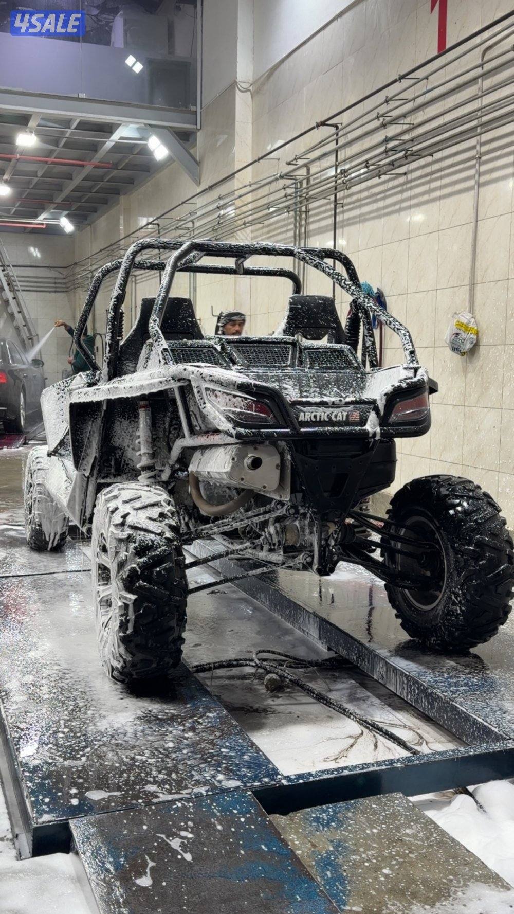 بقي سيارة موديل سبشل ادشن……… 20142