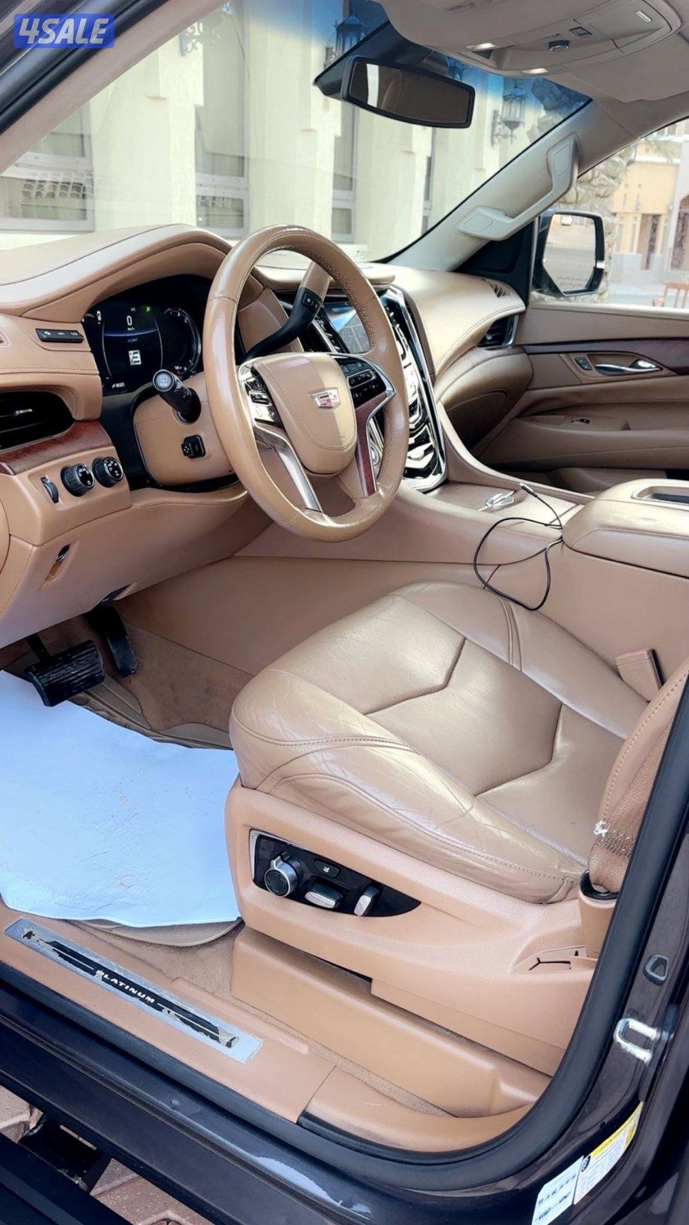كاديلاك _ اسكاليد _ بلاتنيوم _ 2016 _ فل اوبشين5