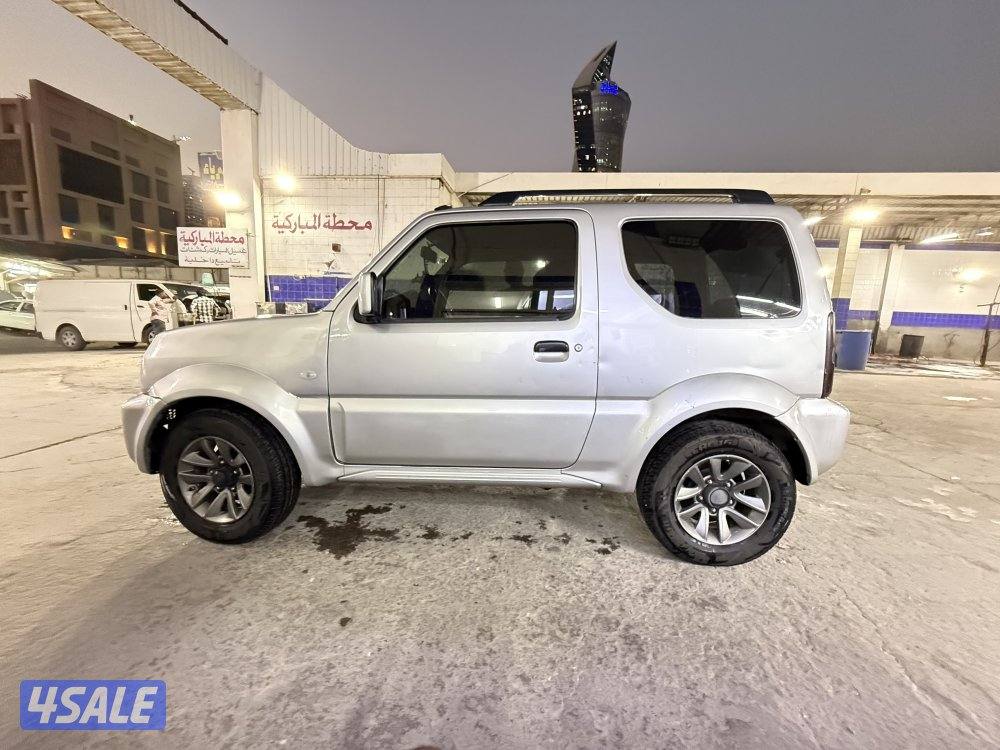 للبيع سوزوكي جمني ٢٠١٧ ماشي ٢٤٠ مبدل كل القطع الاستهلاكية ٤ تواير جدد2