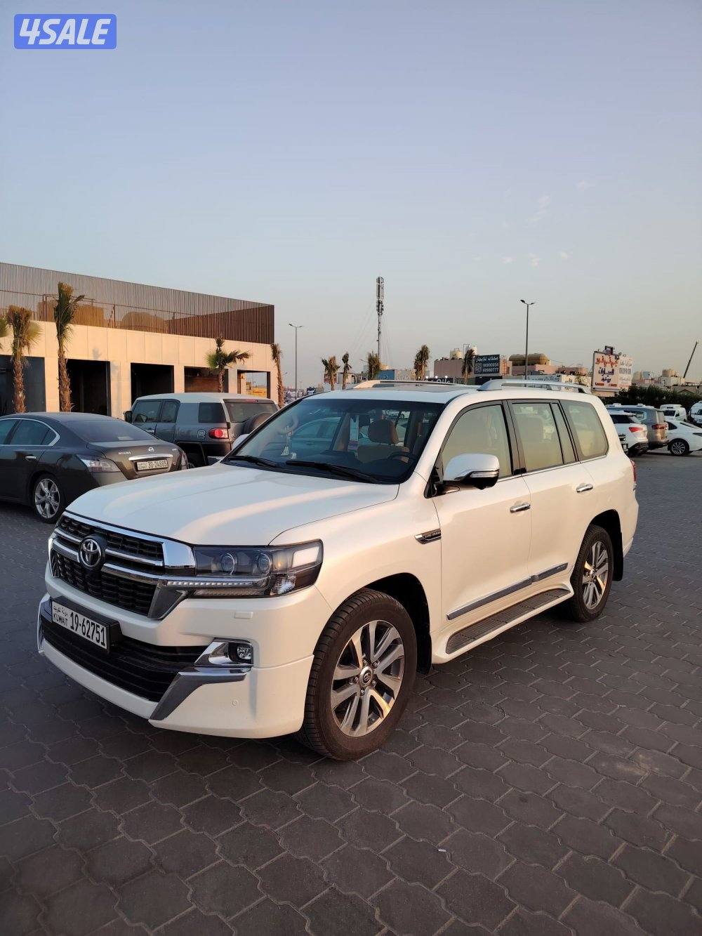 لاند كروز سقنجر 2021 الساير بحاله الوكاله عداد 177 الف0