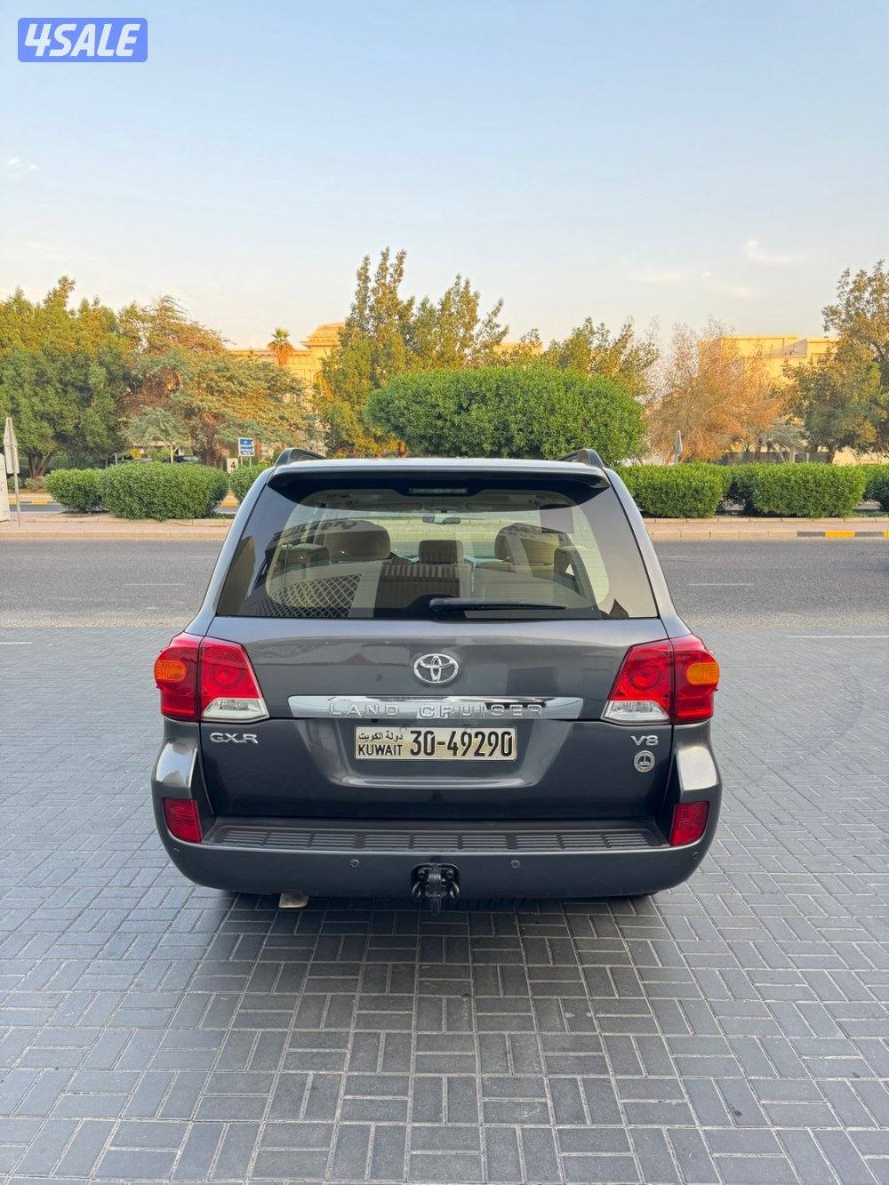 لاندكروزر مديل 2015  RX.R / V8 ماشي 3887