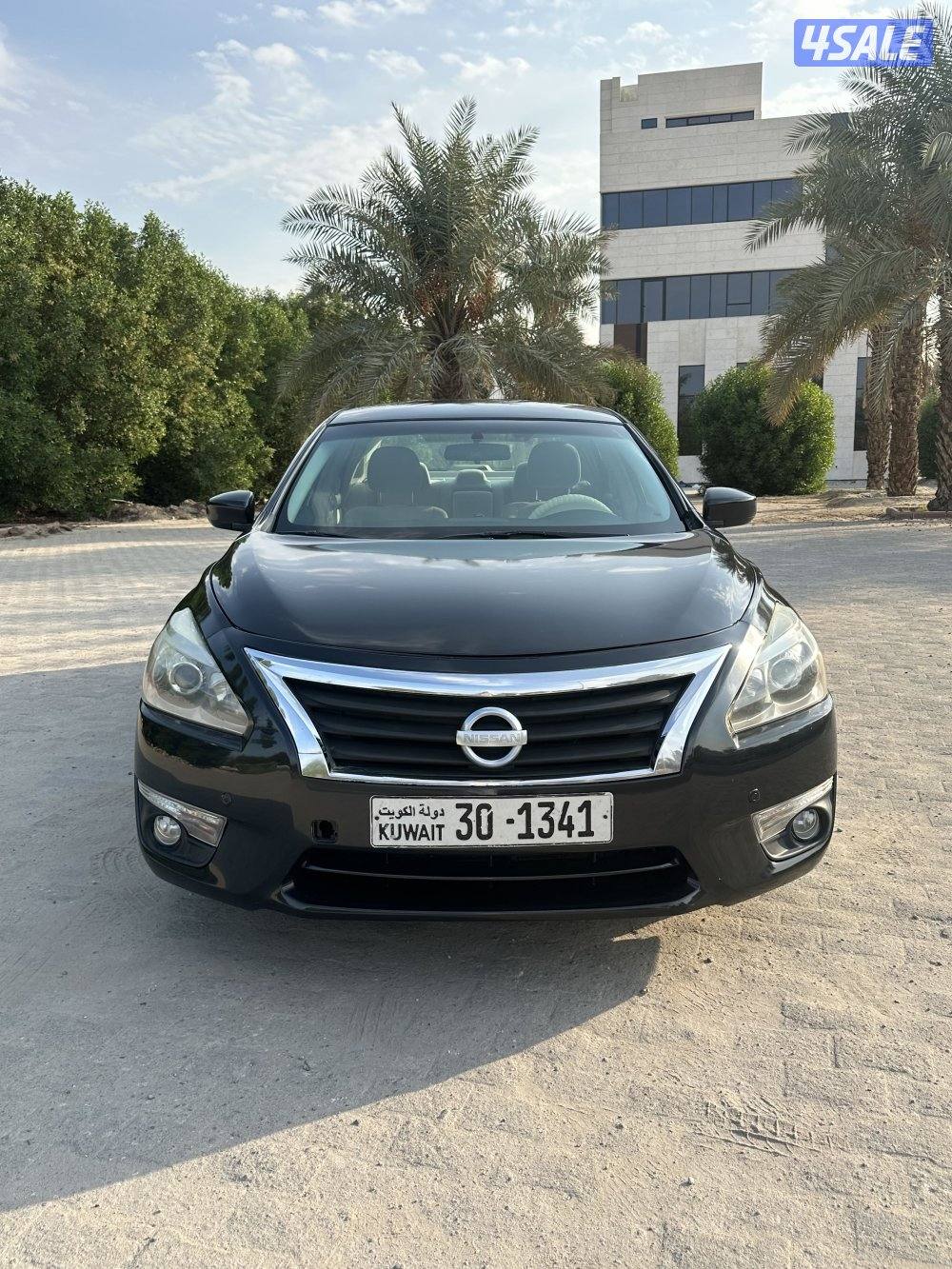 التيما موديل2013 _شاشه_ كاميرا_ تحكم سكان_ سنسر_بصمه تشغيل مفتاحين5