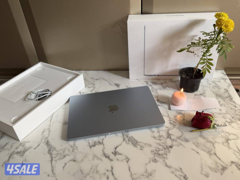 ماك بوك اير M41