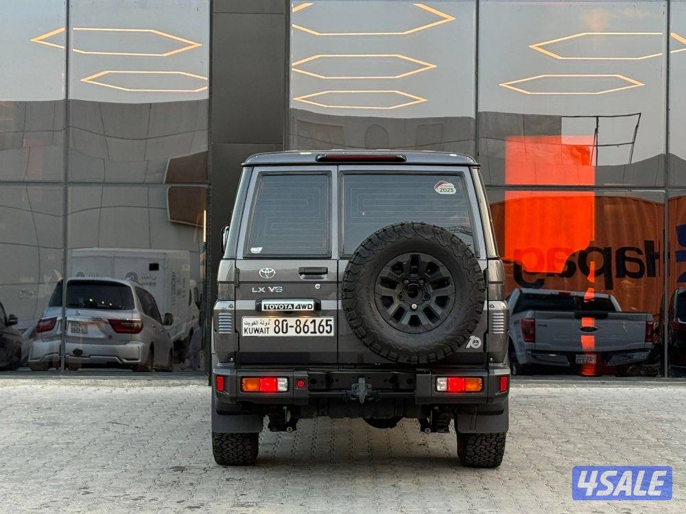 LAND CRUISER LX 4WD V6 _2025 صبغ الوكالة5