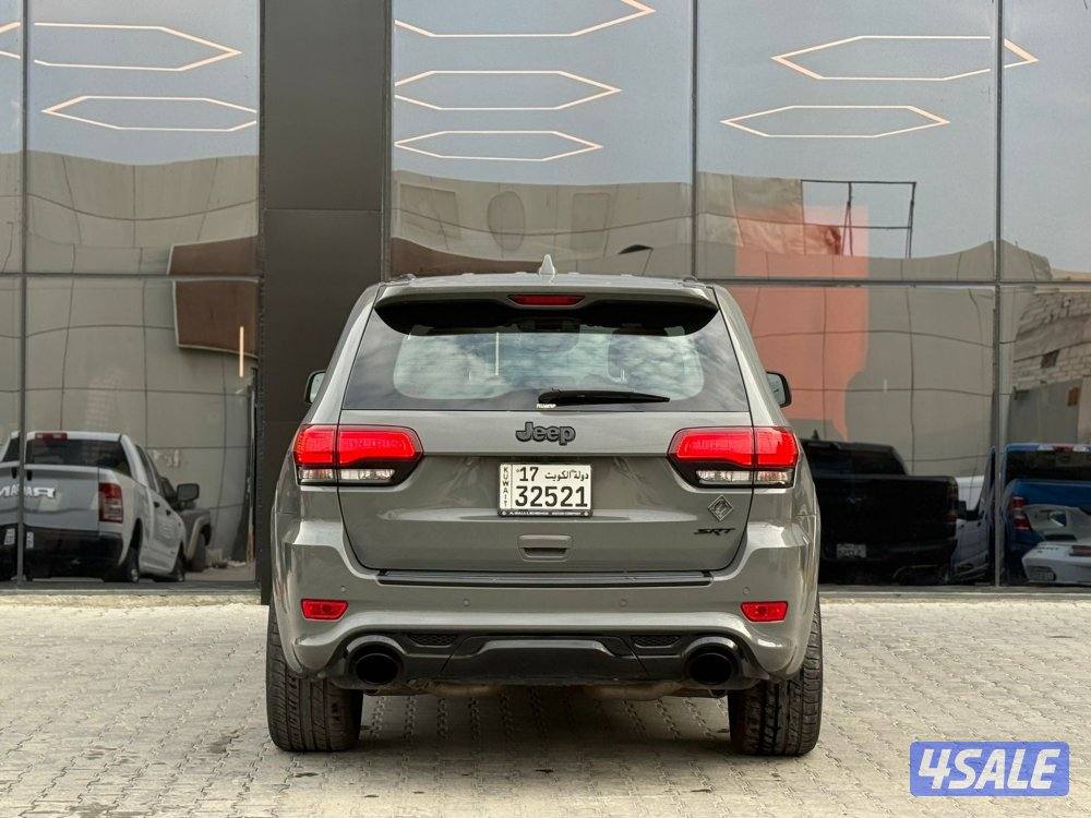 GRAND CHEROKE SRT V8 _20205