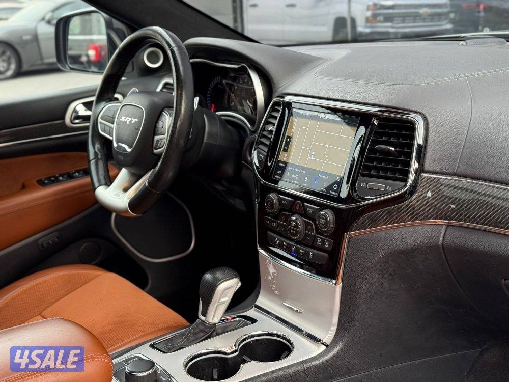 GRAND CHEROKE SRT V8 _20207