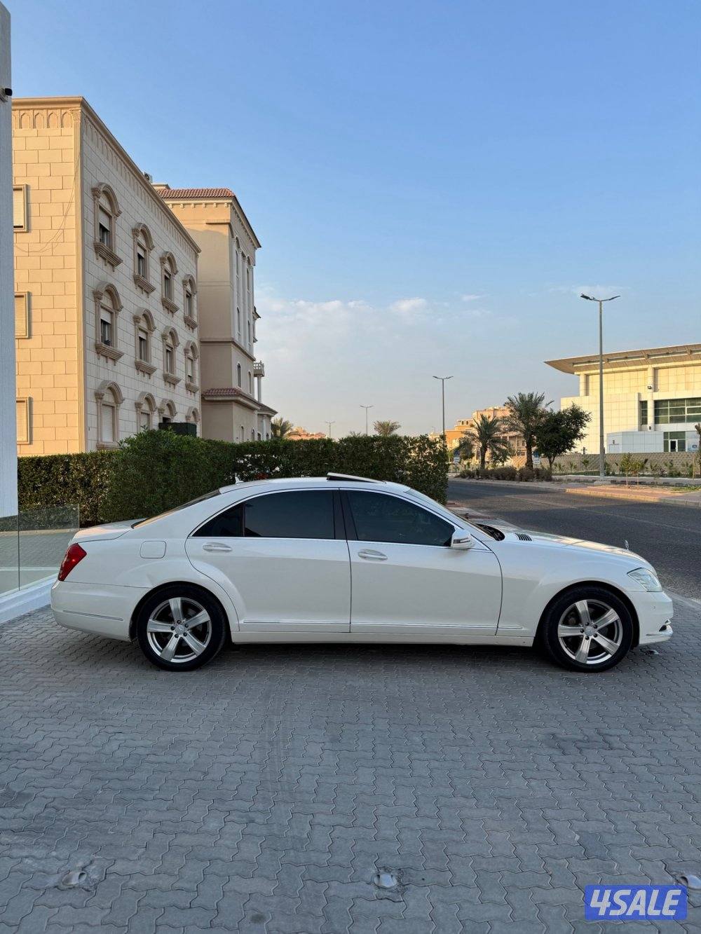 للبيع مرسيدس S3506