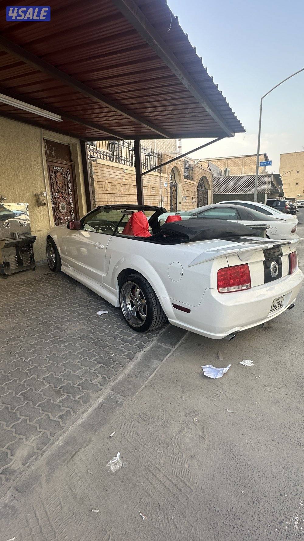 للبيع موستنق GT ٢٠٠٥1