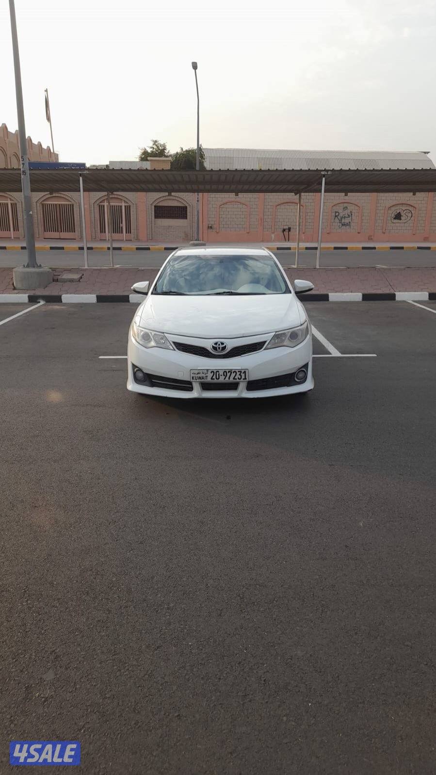 كامري 2013 GLX بدون فتحه13