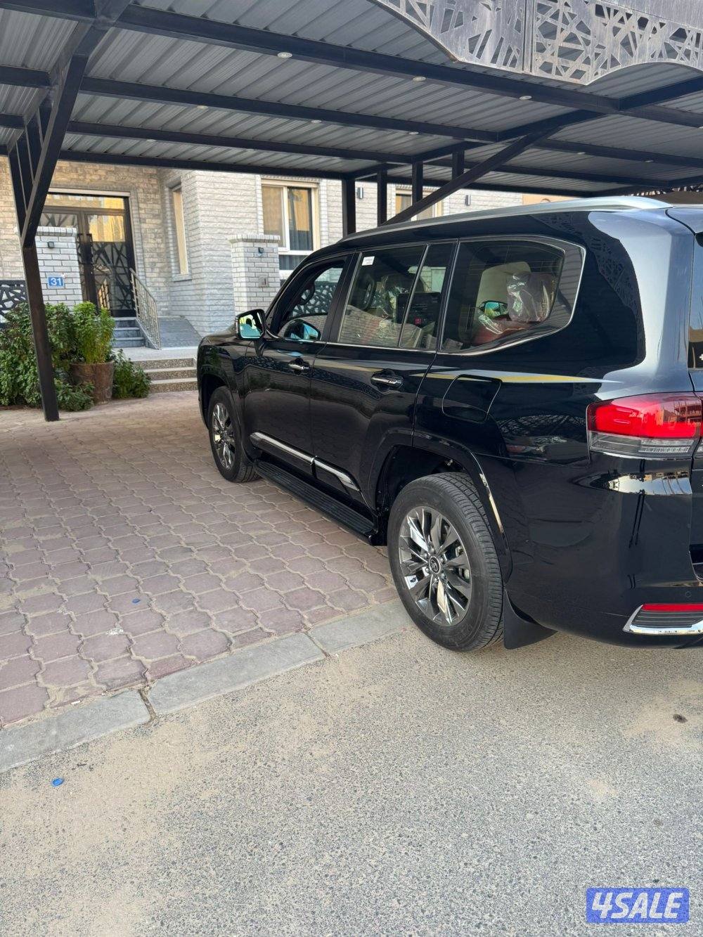 لاند كروز VX.R تون تيربو ٢٠٢٤ وارد قطر عداد ٢٩ ألف شرط الفحص صبغ وكاله3