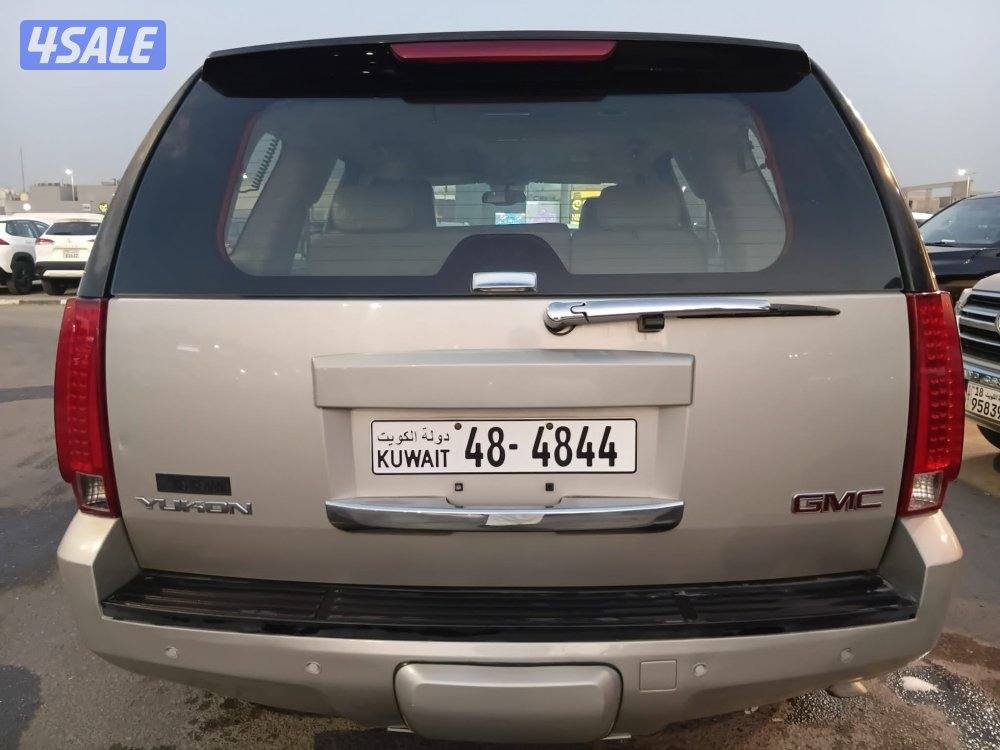 يوكن ٢٠٠٩ بهبهاني عداد ١٩٢ ألف شرط الفحص صبغ وكاله1