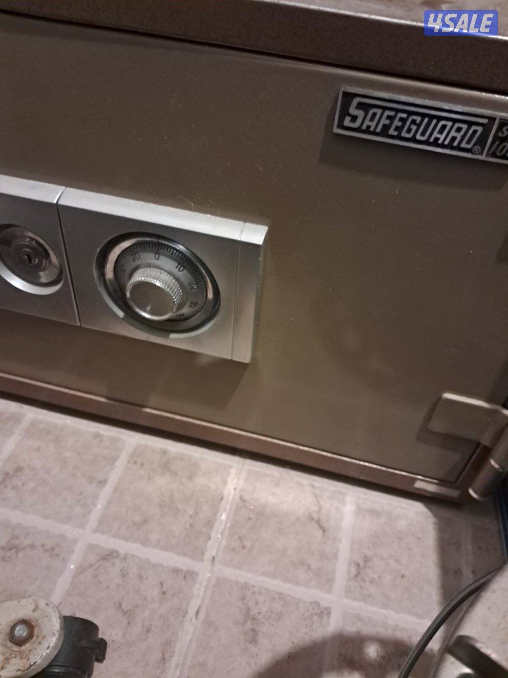 تجاري للبيع0