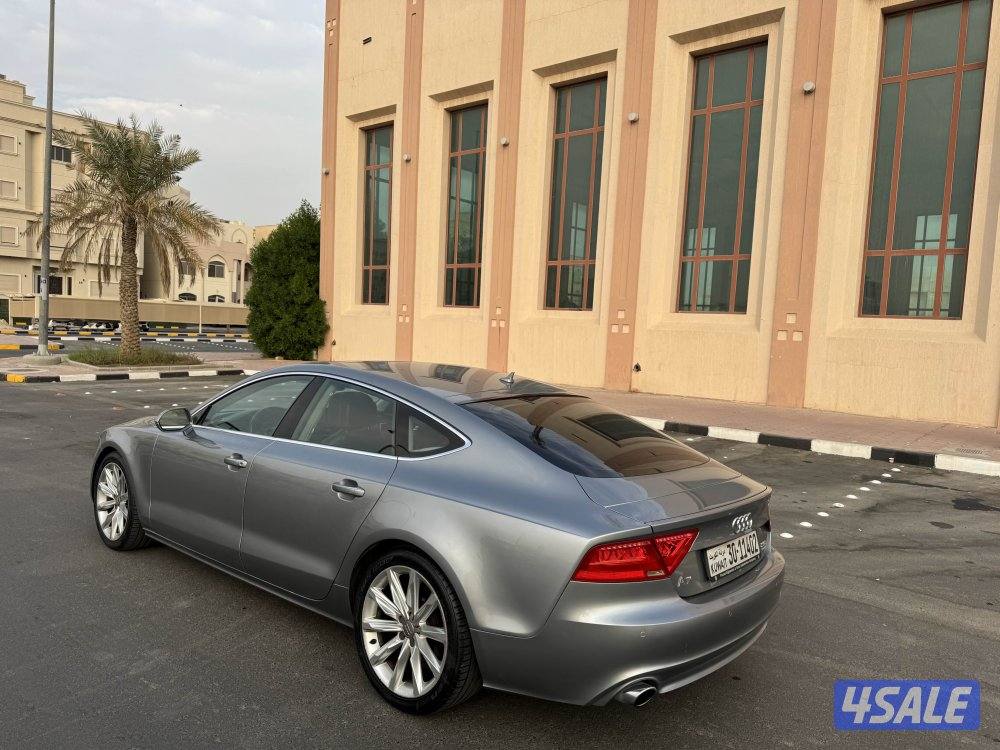 اودي A7 بحاله ممتازه1