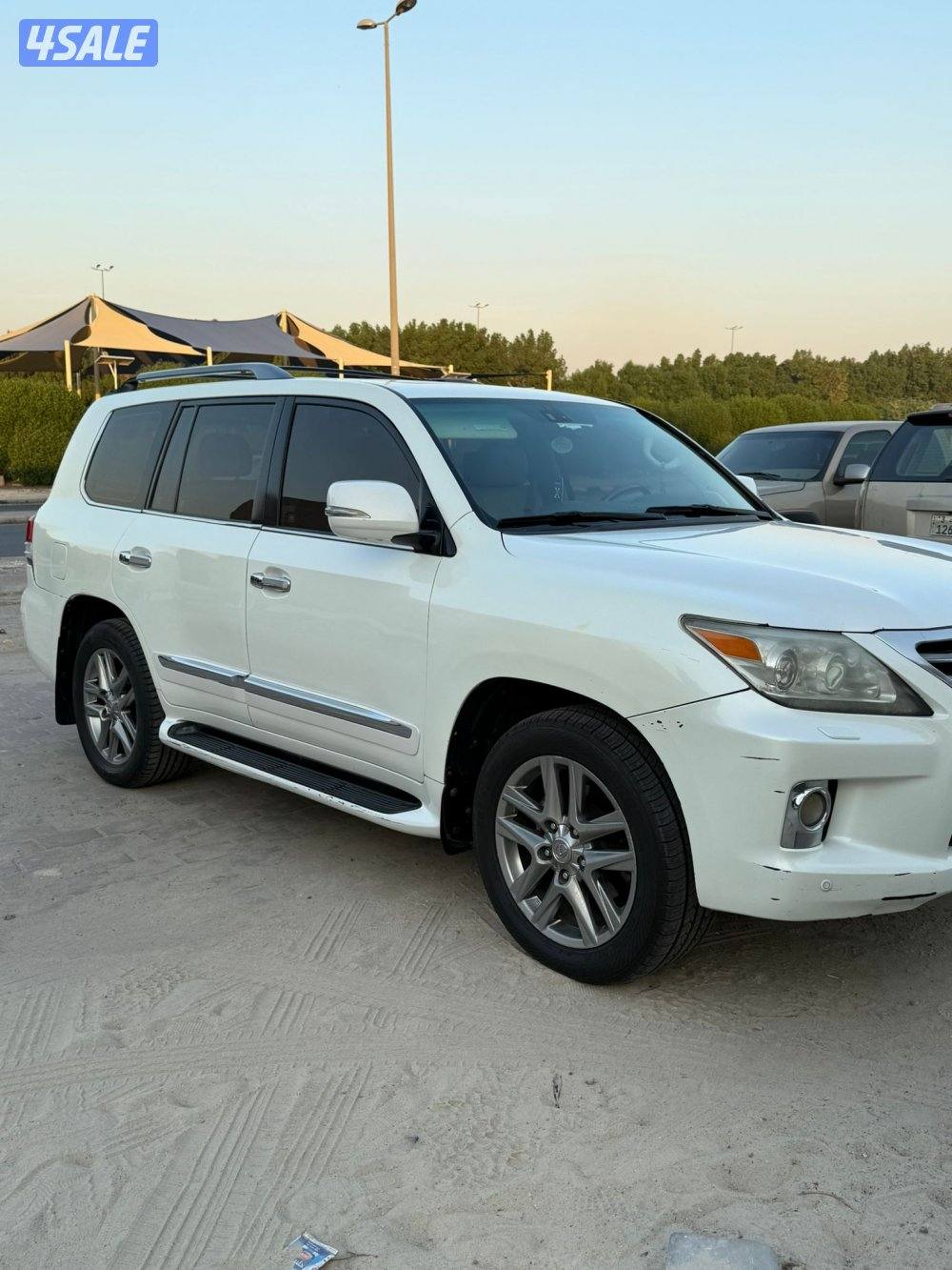 للبيع لكزس 5702