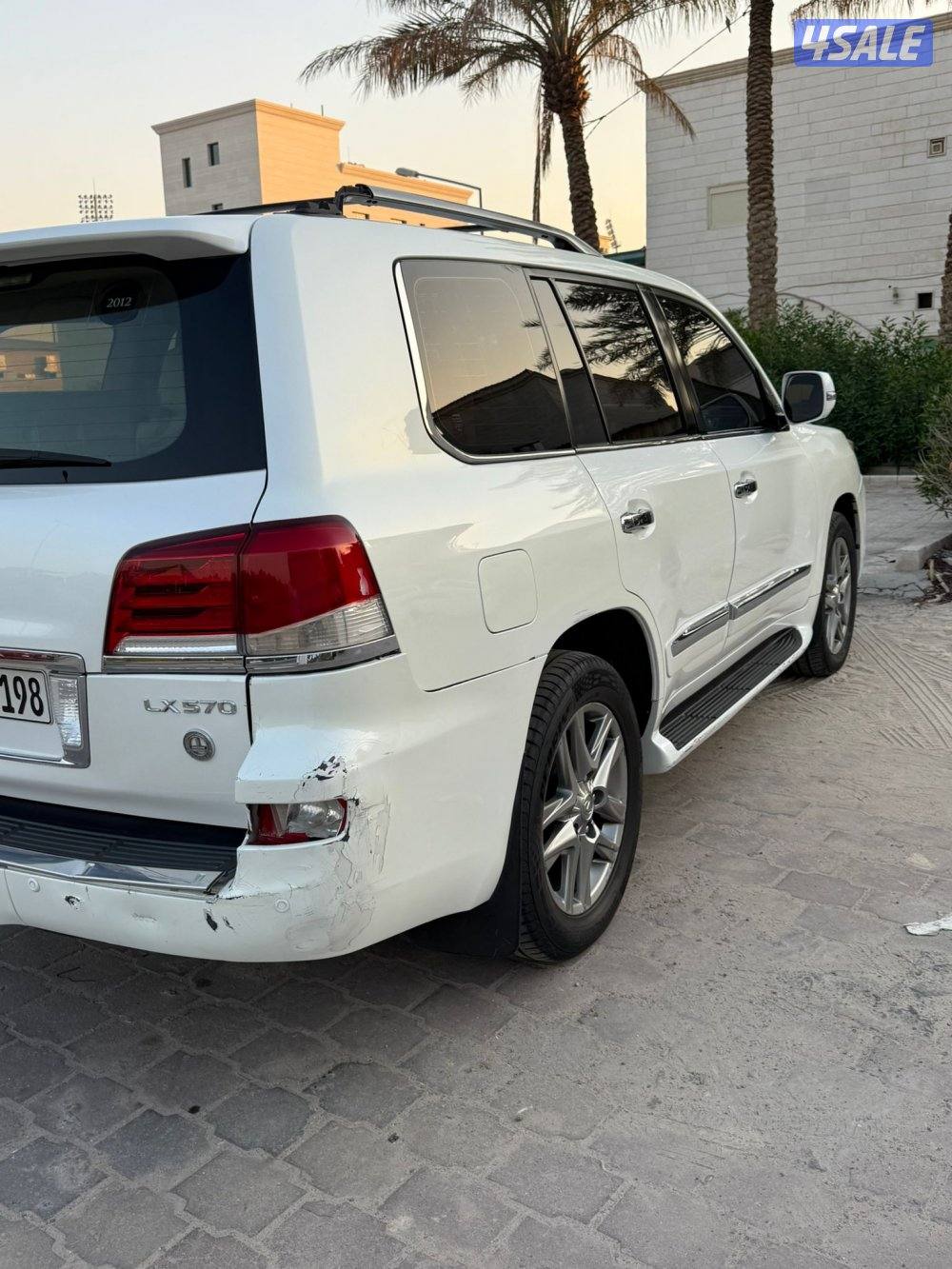 للبيع لكزس 5703