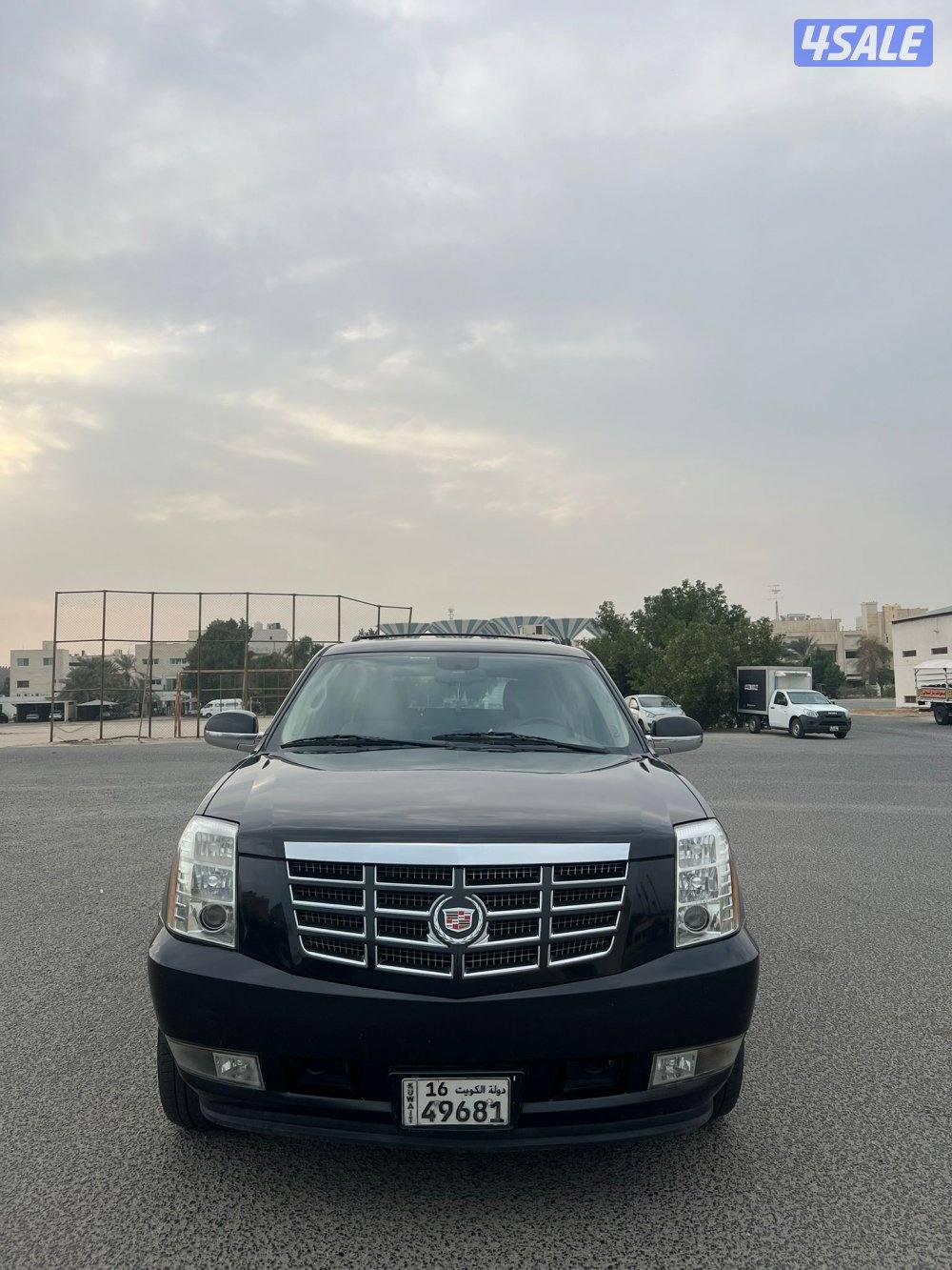 إسكاليد ٢٠١٢..الممشى ٢٥٠ ألف تقريبا ..شرط الفحص قير مكينة شاصي1