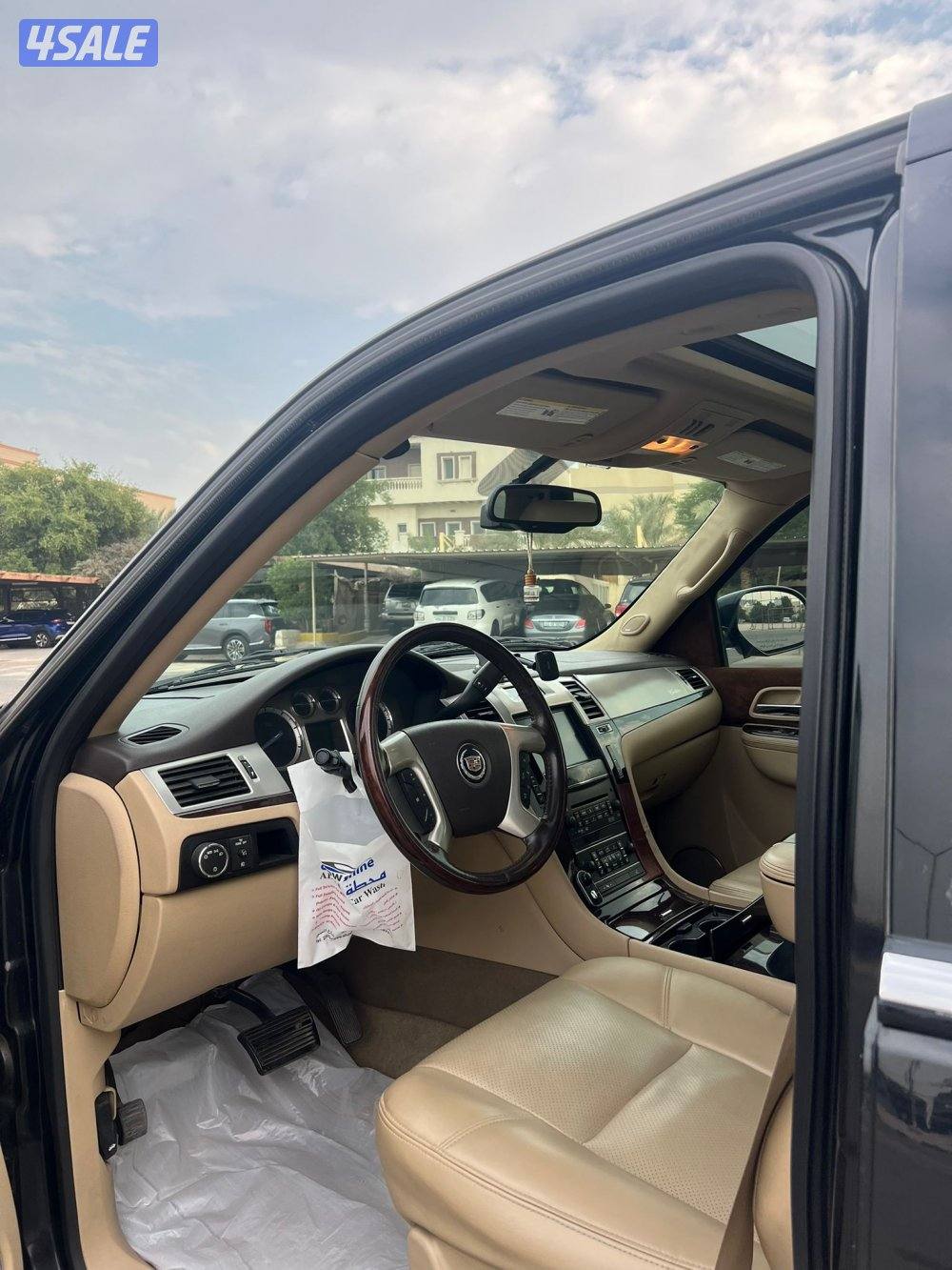 إسكاليد ٢٠١٢..الممشى ٢٥٠ ألف تقريبا ..شرط الفحص قير مكينة شاصي4