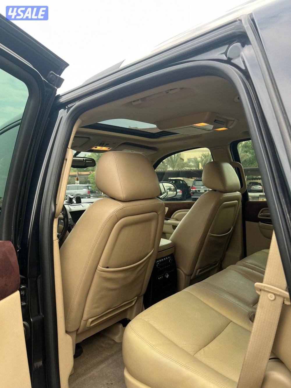 إسكاليد ٢٠١٢..الممشى ٢٥٠ ألف تقريبا ..شرط الفحص قير مكينة شاصي5