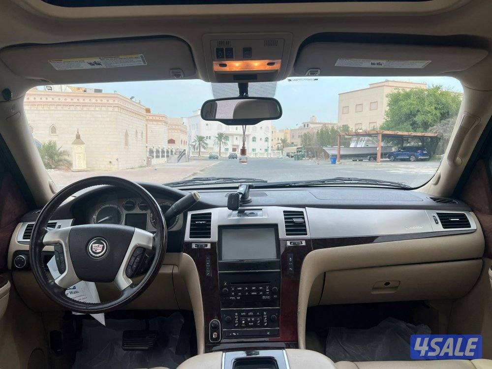 إسكاليد ٢٠١٢..الممشى ٢٥٠ ألف تقريبا ..شرط الفحص قير مكينة شاصي7