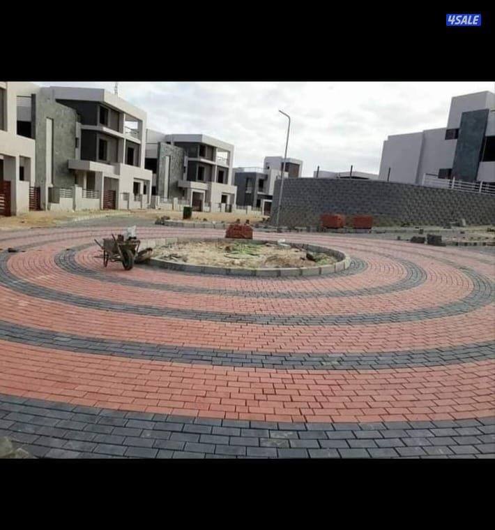 معلم بلاط متداخل وتنسيق حدائق5