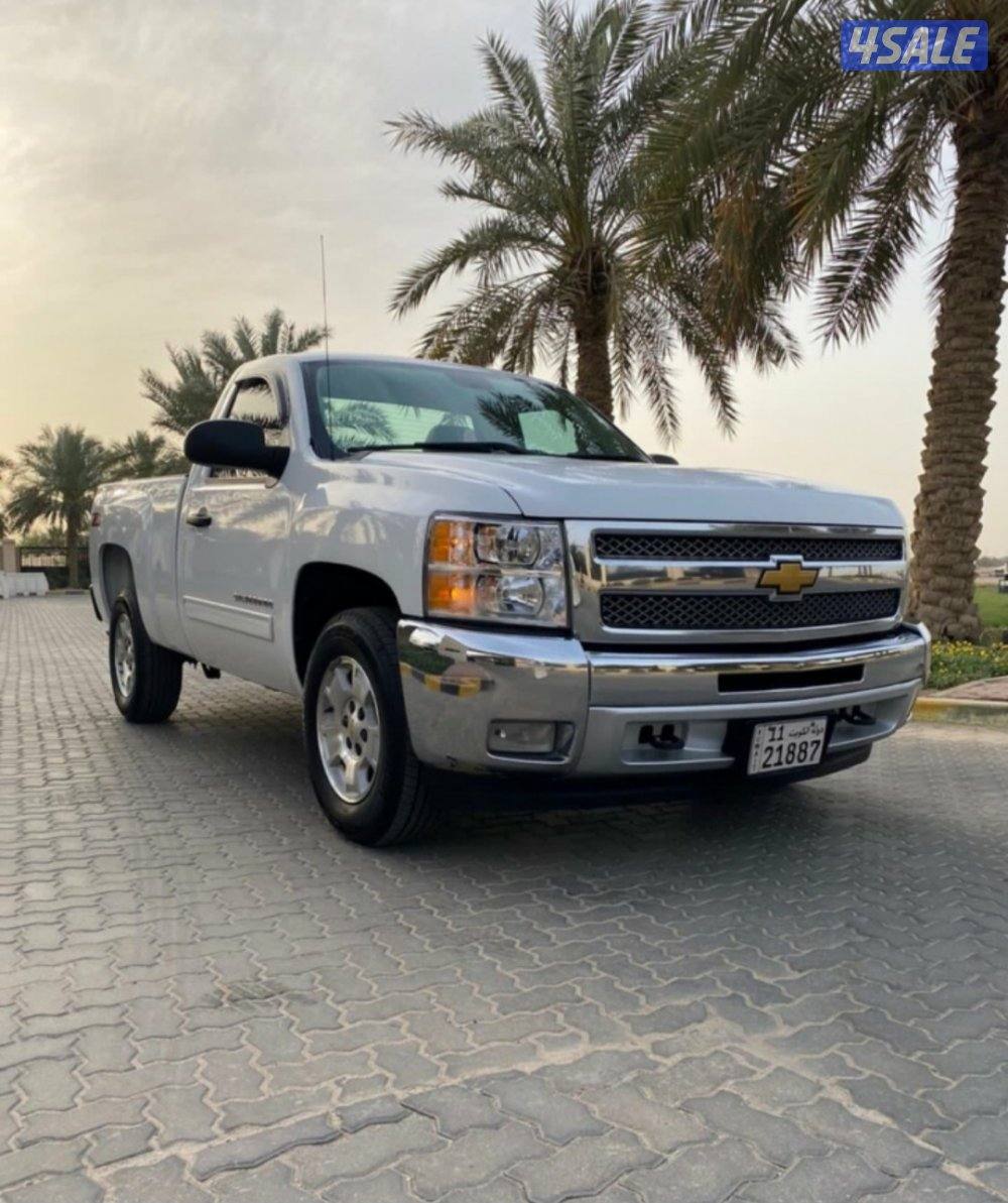 وانيت Z71  صبغ وكاله عدا قطعه تجميلي مدغر يمين5