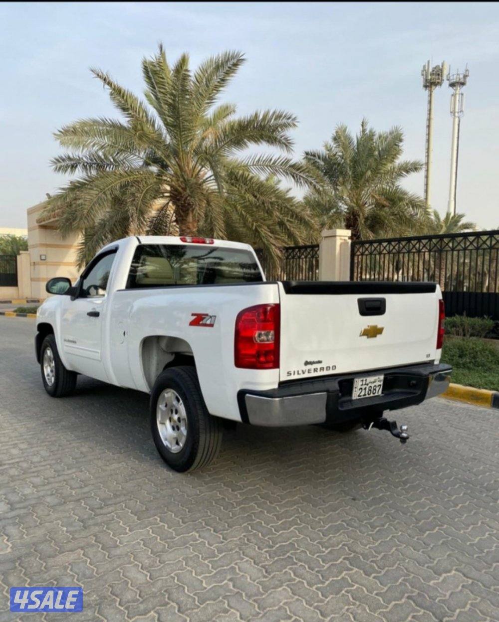 وانيت Z71  صبغ وكاله عدا قطعه تجميلي مدغر يمين7