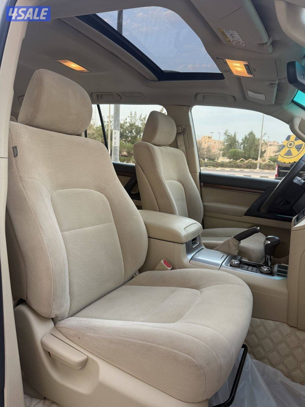 لاندكروزر 2017 عداد 214 .7