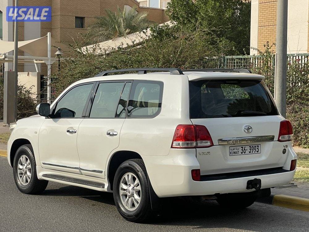 لاند كروز 20091